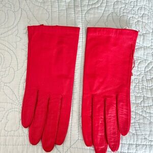 Vintage leather gloves